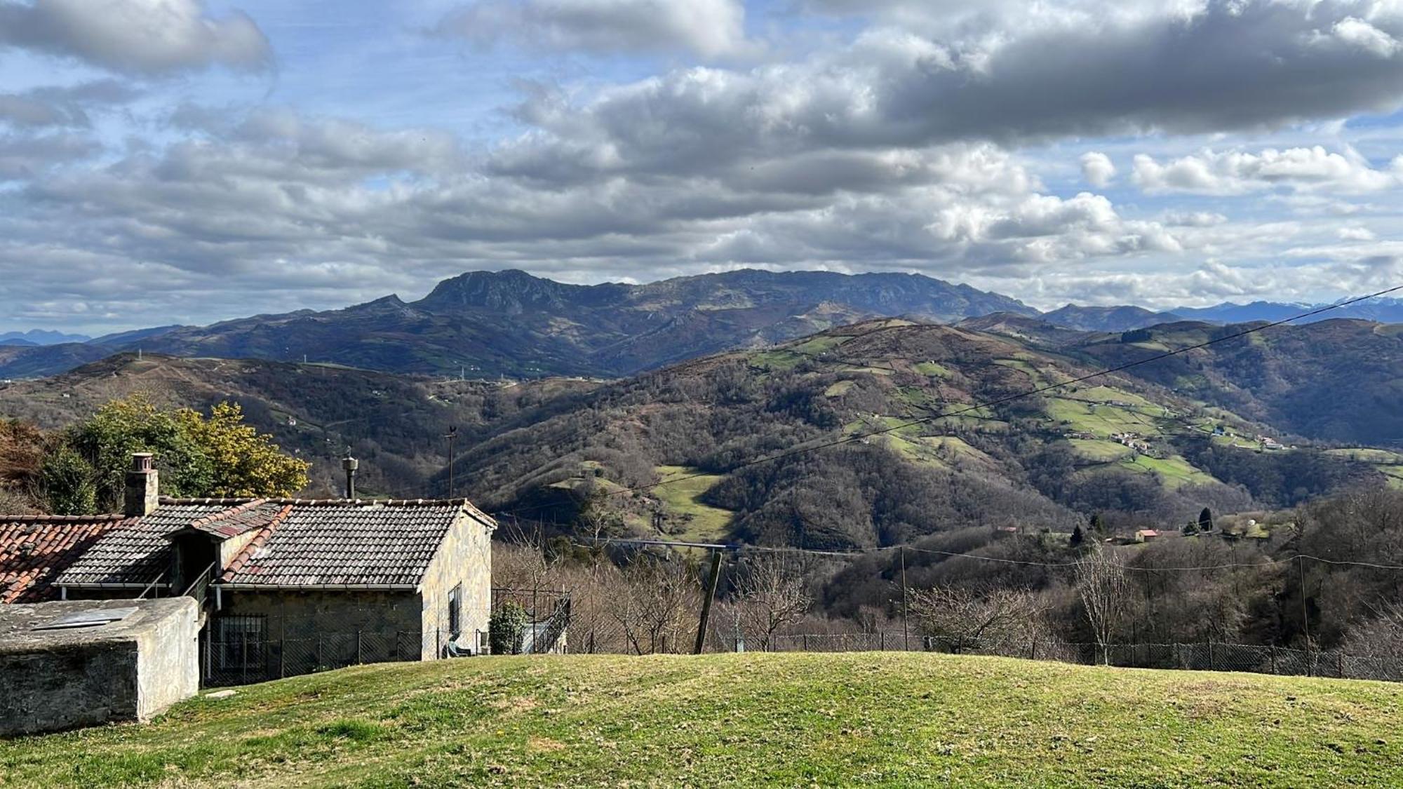 Willa Almastur Rural Siero Zewnętrze zdjęcie